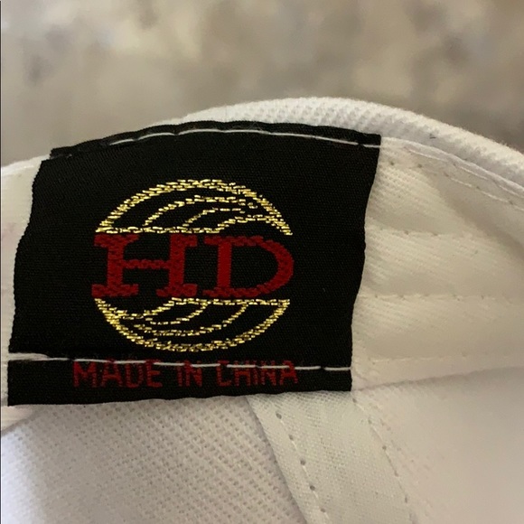 RVCA Hat - Picture 5 of 7